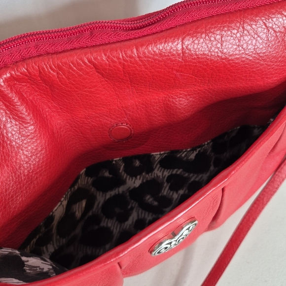 Brighton Red Pleated Leather Crossbody w/ Adjustable Strap and Padded Sides - Picture 5 of 14